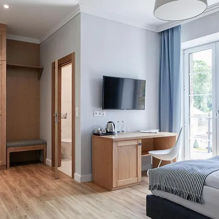 Leśny Dwór Resort *