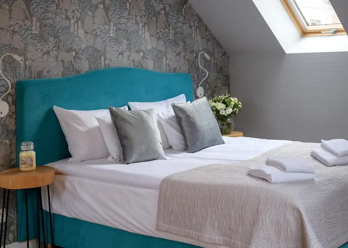 Leśny Dwór Sulęczyno