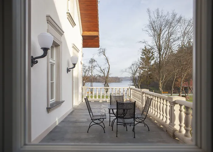 Ośrodek wypoczynkowy Leśny Dwór Sulęczyno