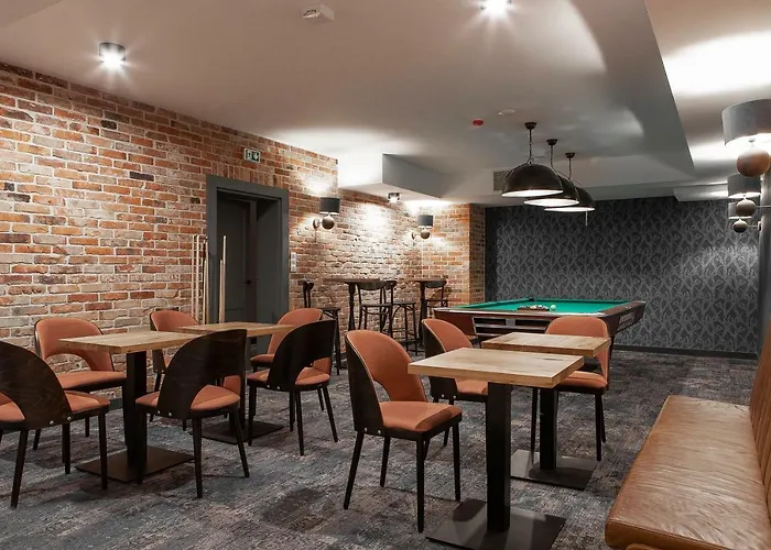 Leśny Dwór Ośrodek wypoczynkowy *