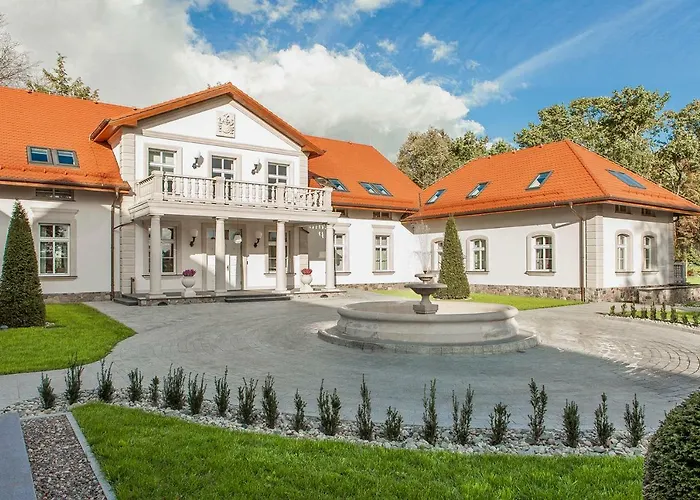 Leśny Dwór * Sulęczyno